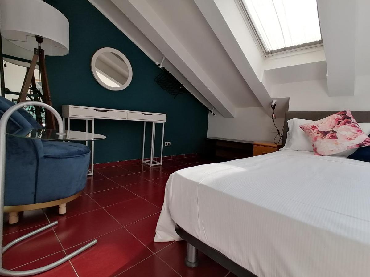 Mercanti Attic Version Apartment มิลาน ภายนอก รูปภาพ
