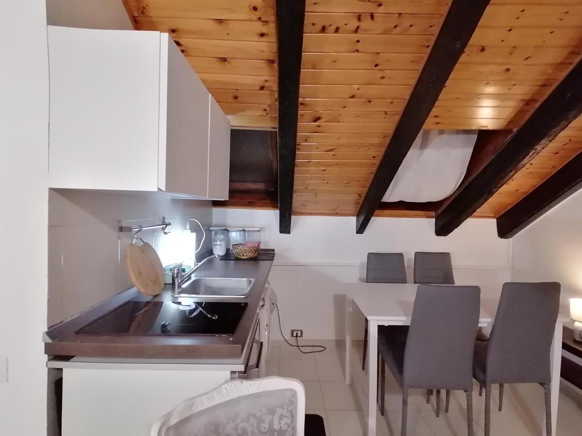 Mercanti Attic Version Apartment มิลาน ภายนอก รูปภาพ